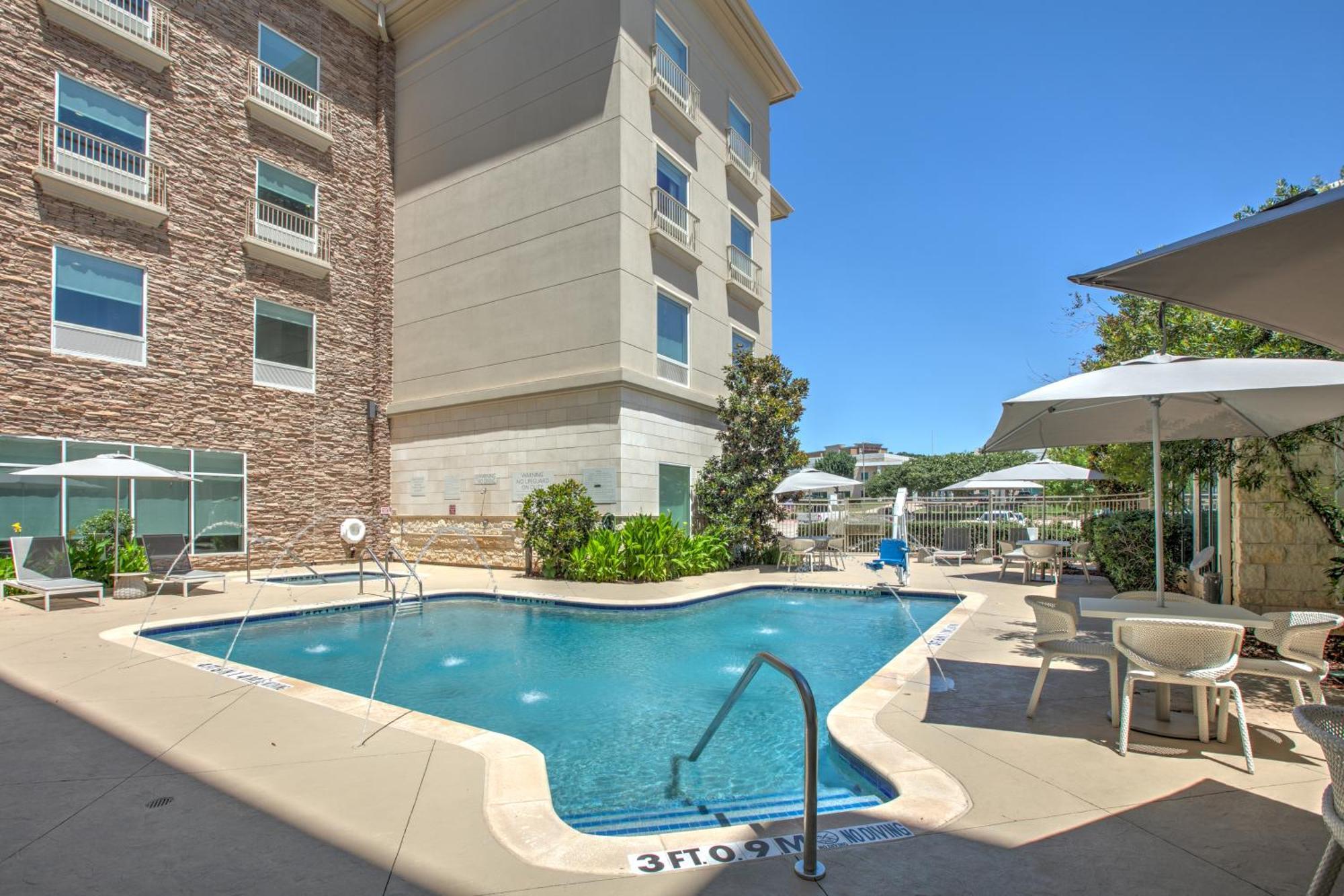 Hilton Garden Inn Dallas Arlington Luaran gambar