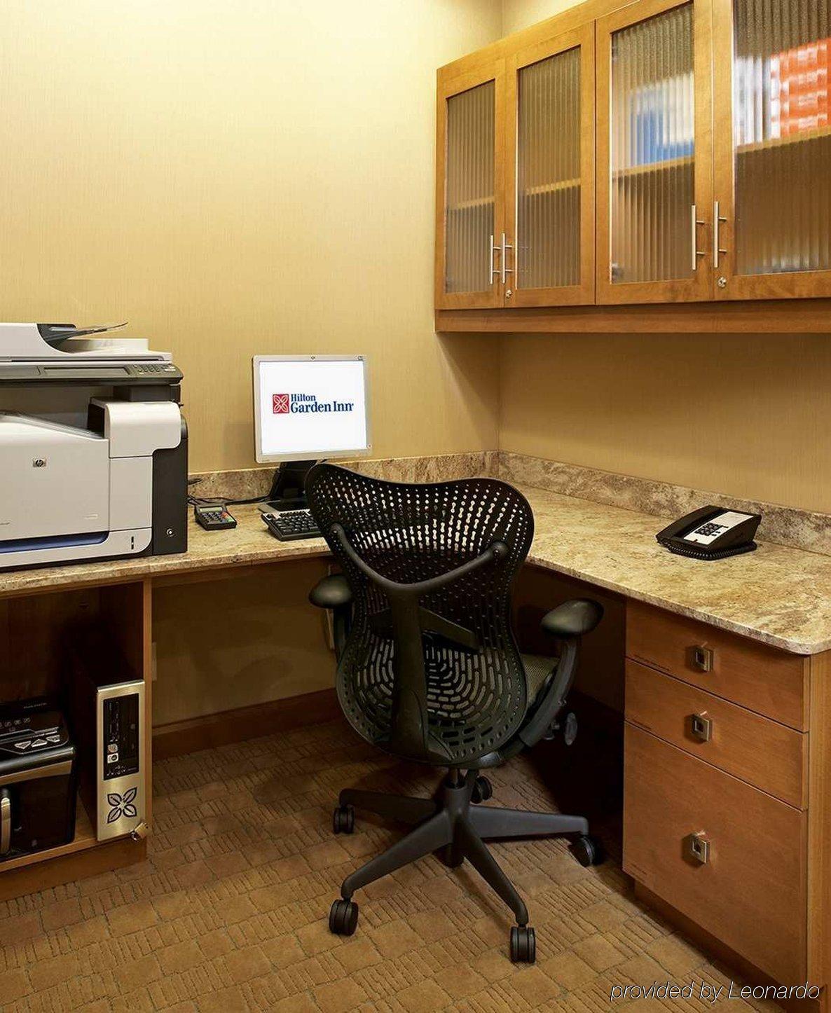 Hilton Garden Inn Dallas Arlington Kemudahan gambar